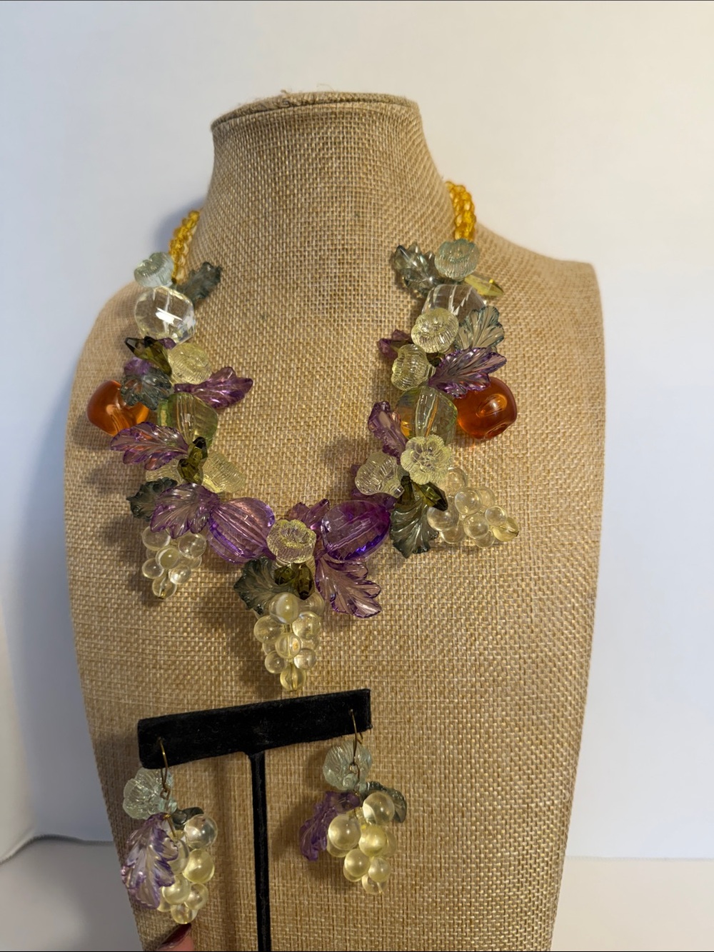 Fruit Salad Vintage Necklace and Earrings - Picture 10 of 10
